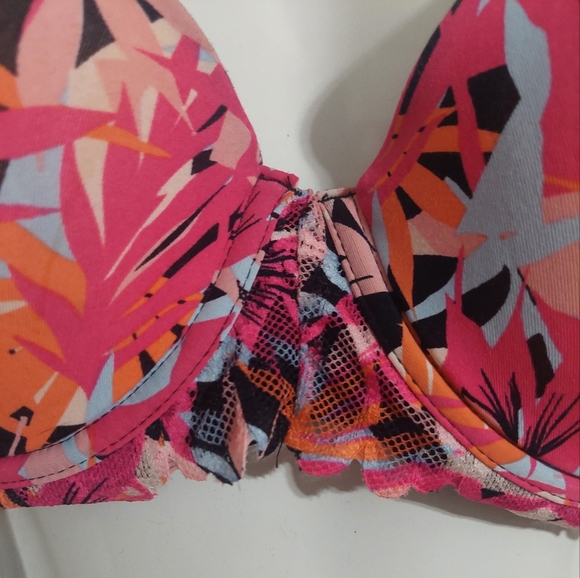 NWOT 38B multicolor underwire adjustable bra, regular or racer back - Picture 2 of 10